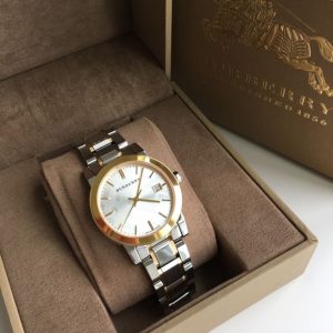 Montre Burberry HERITAGE DUAL TONE SWISS MADE Pour Femme, BU9115