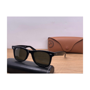 Lunettes de Luxe – Élégance Signée