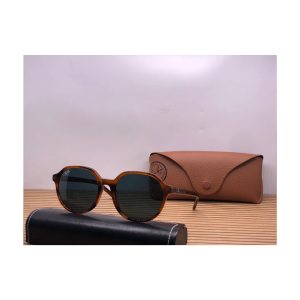 Lunettes de Luxe – Sophistication Assurée