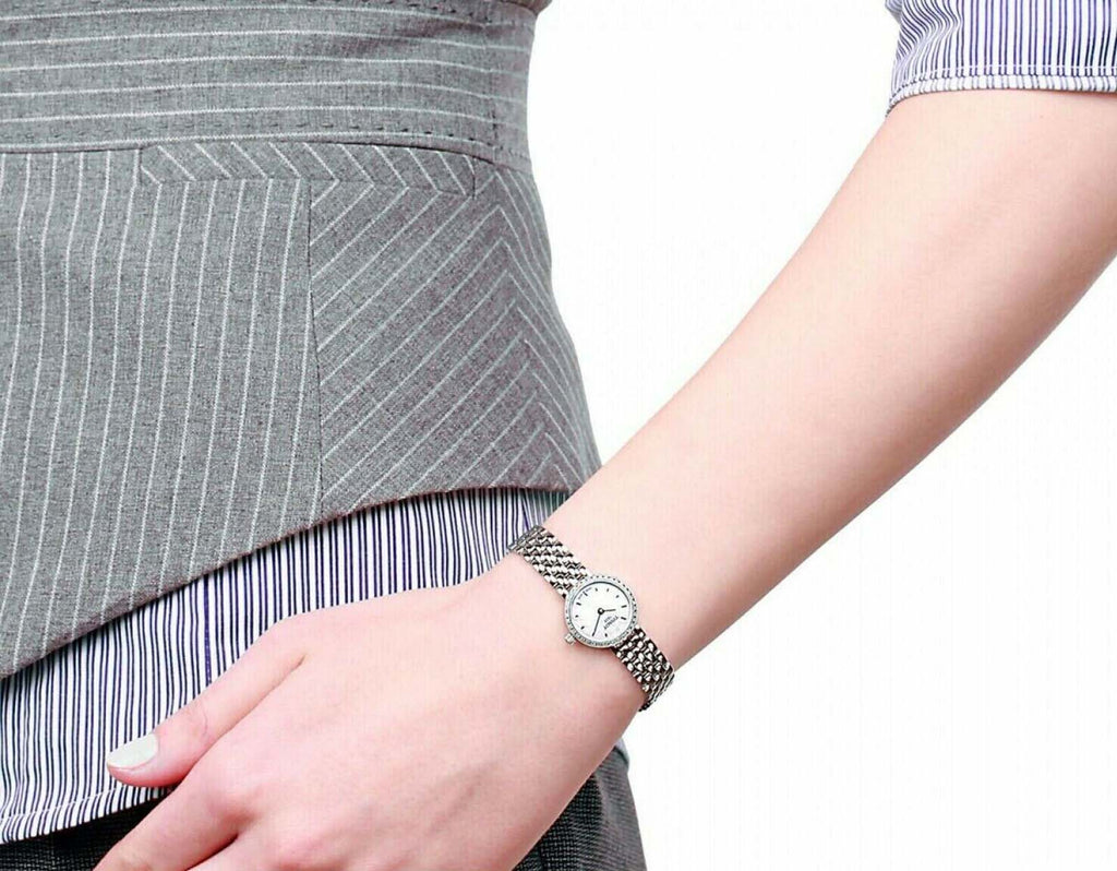 DETAIL_1f58b5d5-edd9-4742-8b2d-c79cedea4323_1024x1024