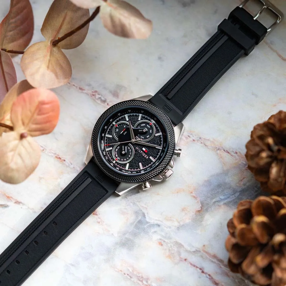 1792082-tommy-hilfiger-watch-men-black-dial-rubber-strap-quartz-battery-analog-clark_5