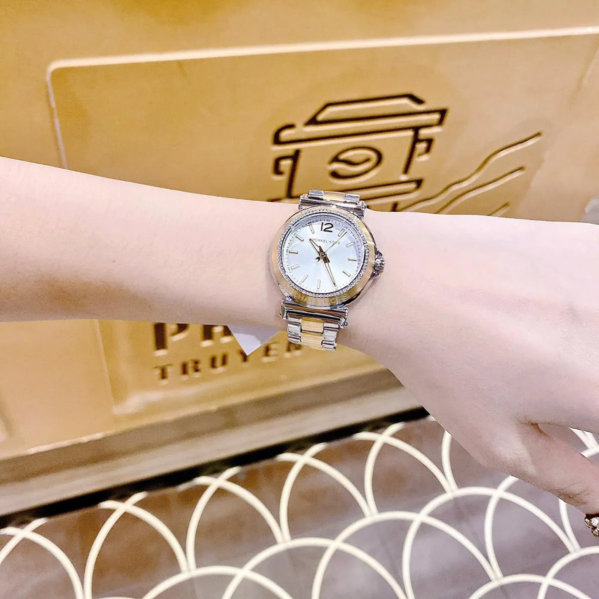 mk7492-michael-kors-watch-women-crystals-two-tone-silver-dial-stainless-steel-metal-gold-strap-quartz-battery-analog-three-hand-maren_6