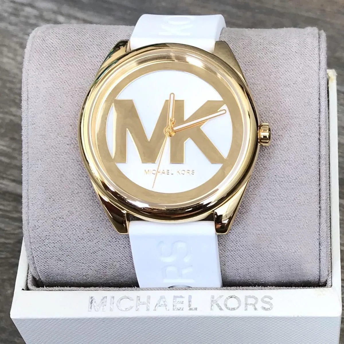 mk7141-michael-kors-watch-women-mk-logo-white-dial-rubber-strap-quartz-battery-analog-three-hand-janelle_11 Michael Kors Janelle MK7141 Femme – Montre Blanche
