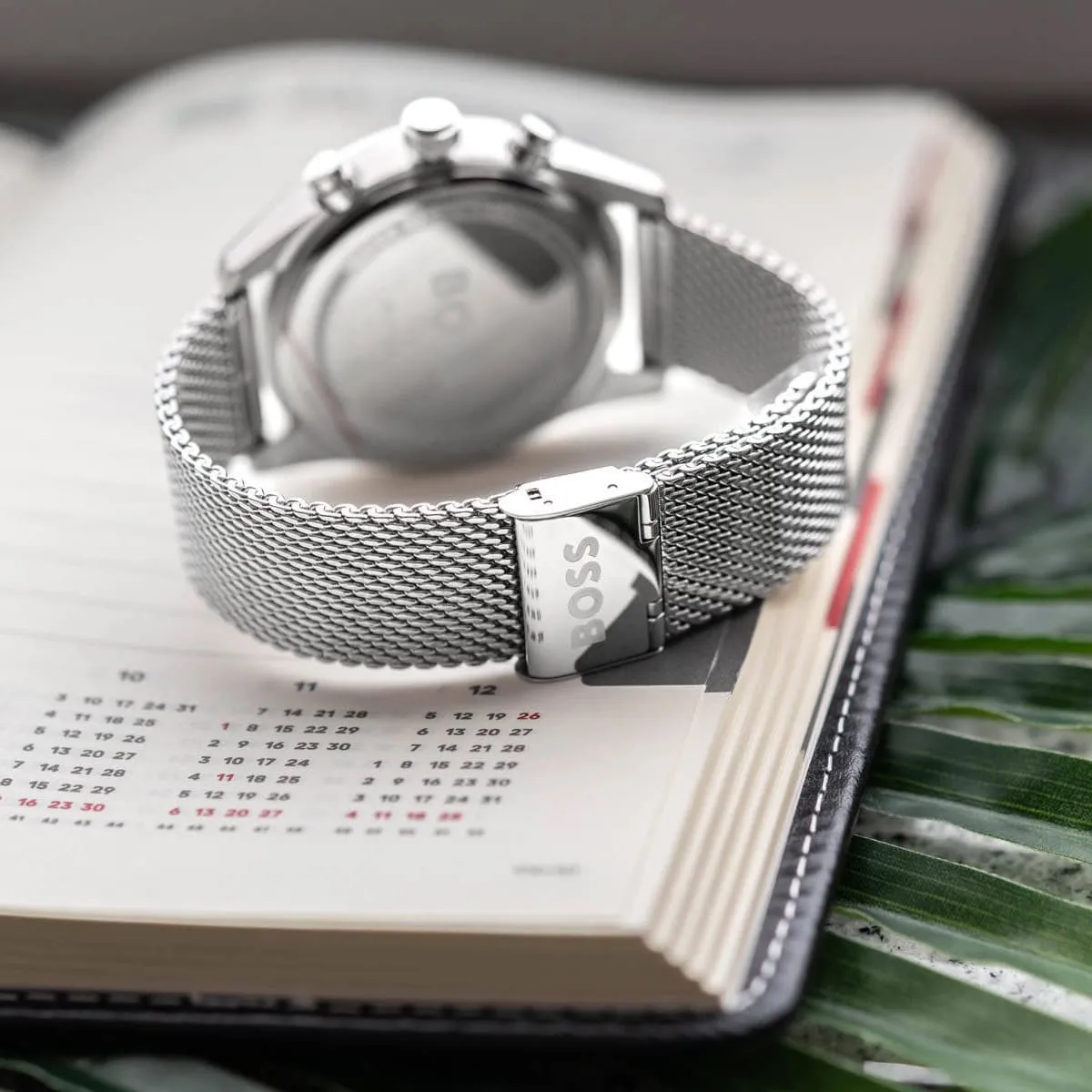 1514149-hugo-boss-watch-5bar-men-mesh-blue-dial-stainless-steel-metal-silver-strap-quartz-battery-analog-chronograph-skytraveller_7 Montre Hugo Boss Skytraveller Chronographe 1514149
