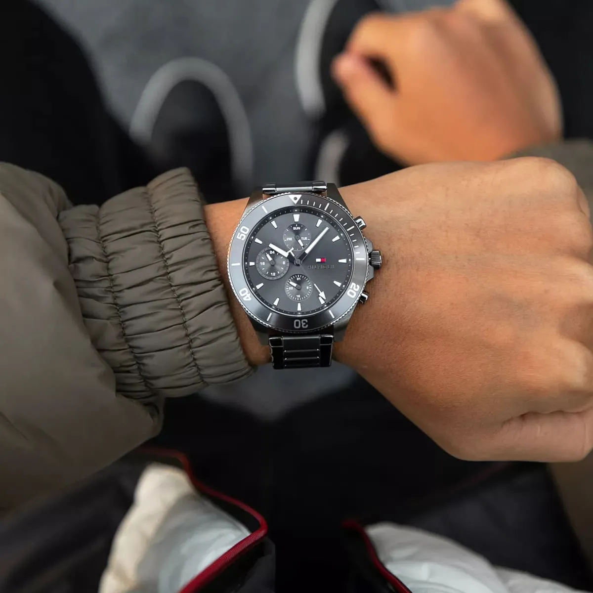 1791918-tommy-hilfiger-watch-men-gray-dial-metal-stainless-steel-strap-quartz-battery-analog-larson_10 Montre Homme Tommy Hilfiger Larson 1791918
