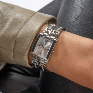 Montre Femme Guess Argentée GW0668L1 – Élégance Étincelante