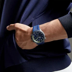 1513821 hugo boss watch men blue dial rubber strap quartz battery analog chronograph 10bar water resistant globetrotter 10