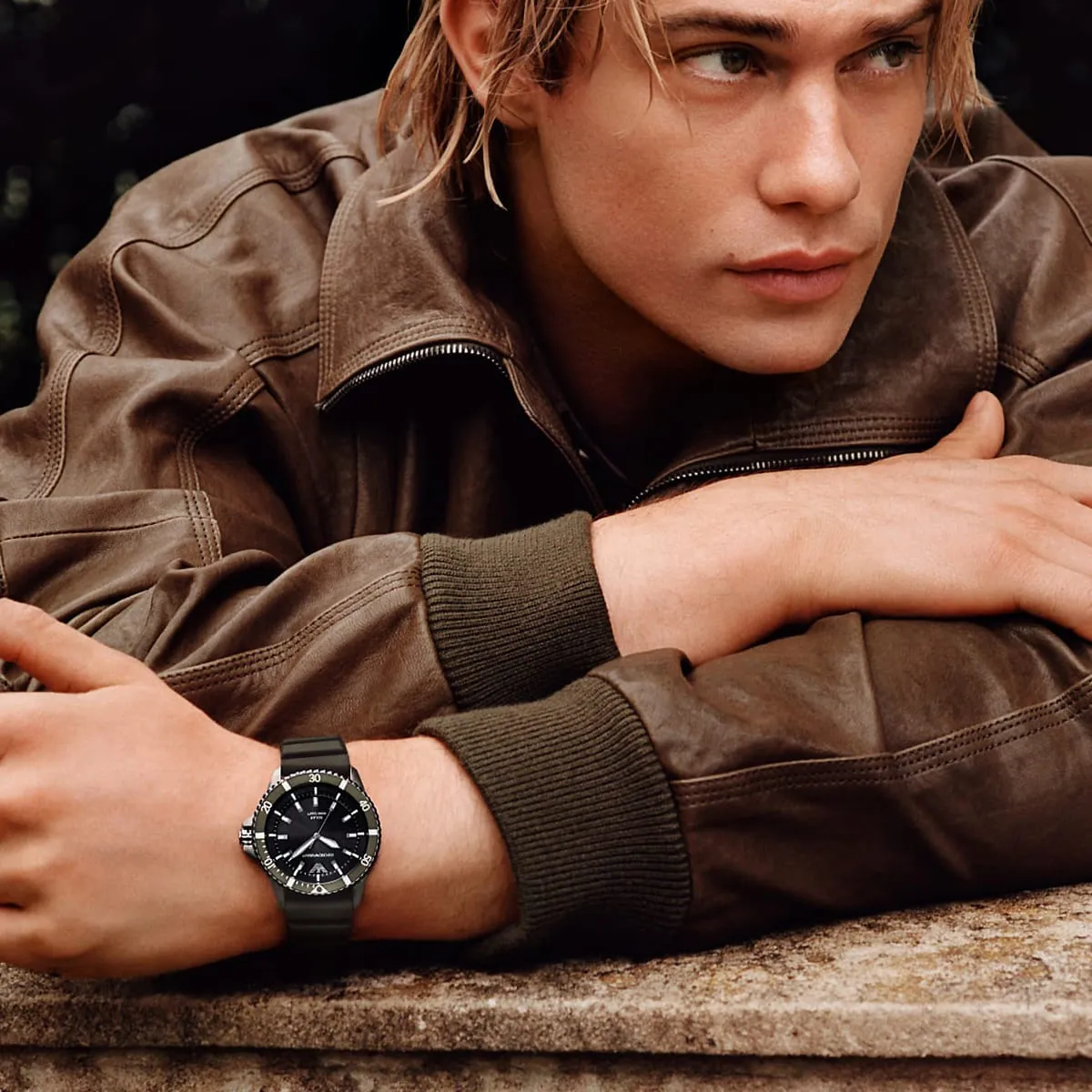 ar11638 emporio armani watch 100 meters men green dial rubber strap quartz analog world explorer 11 ar11638 emporio armani watch 100 meters men green dial rubber strap quartz analog world explorer 11