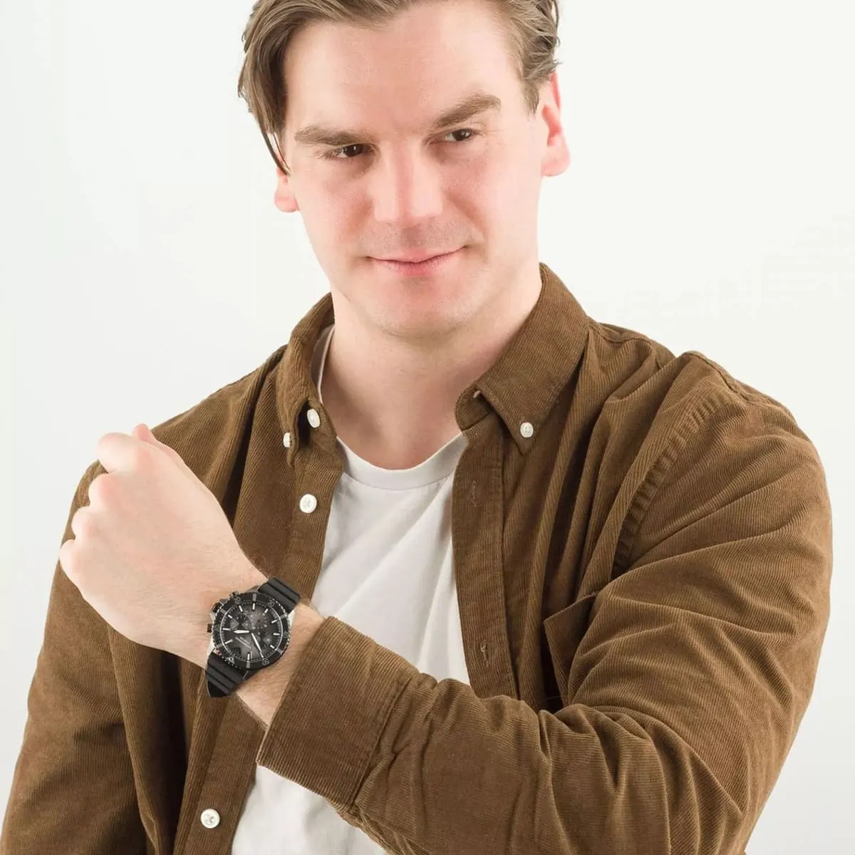 ar11515 emporio armani watch 100 meters men gray dial rubber black strap quartz battery analog chronograph diver 17 ar11515 emporio armani watch 100 meters men gray dial rubber black strap quartz battery analog chronograph diver 17