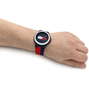 1720025 tommy hilfiger watch jeans unisex blue dial rubber red strap quartz battery analog three hand berlin 7