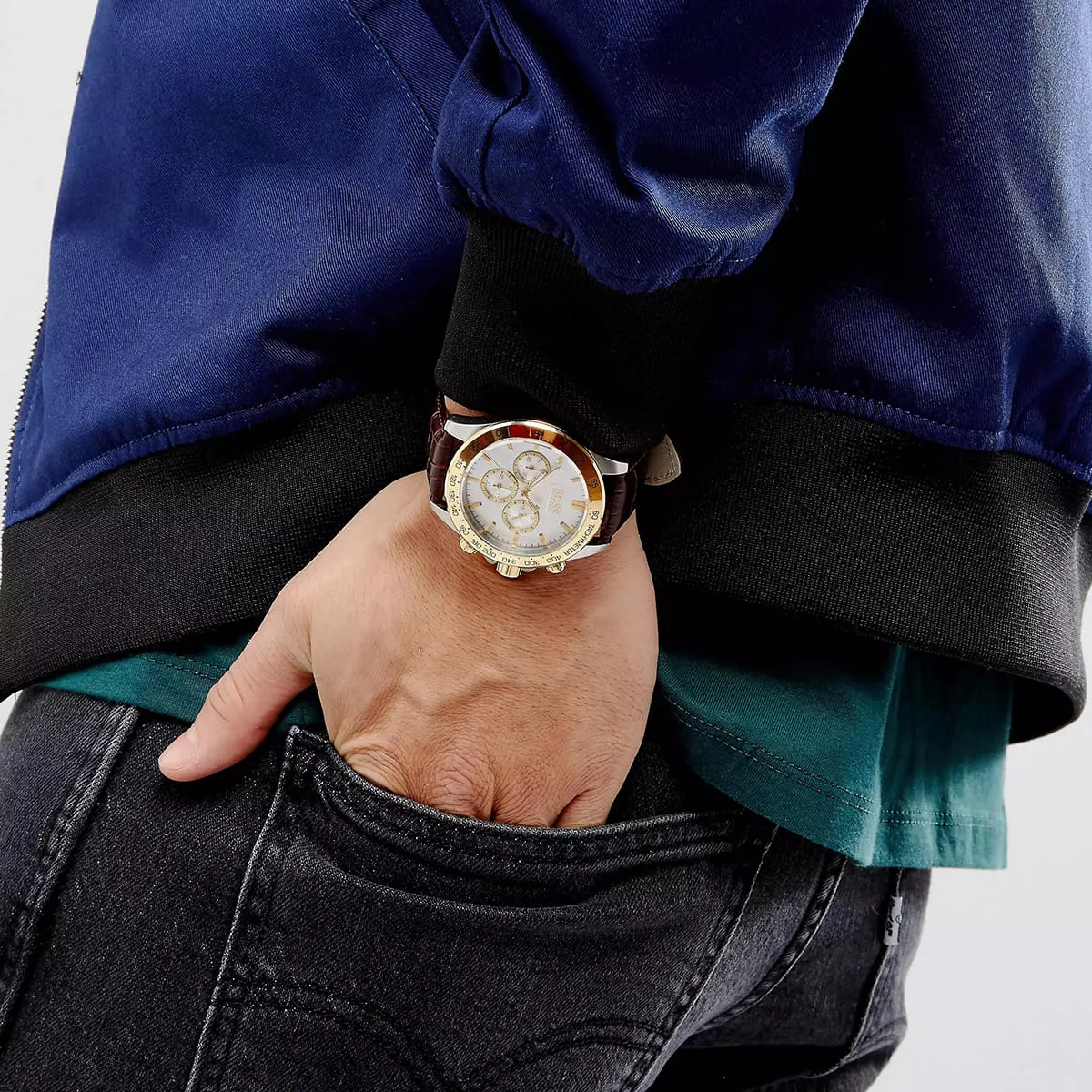 1513174 hugo boss watch men silver dial leather brown strap quartz battery analog three hand ikon 6 1513174 hugo boss watch men silver dial leather brown strap quartz battery analog three hand ikon 6