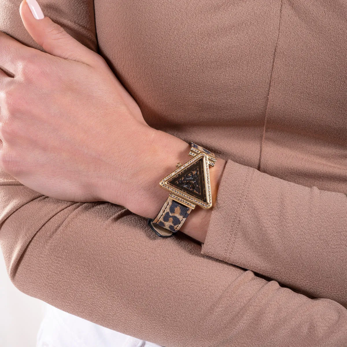 gw0504l3 guess watch women triangle crystals gold dial leather brown strap quartz battery analog three hand fame 15 gw0504l3 guess watch women triangle crystals gold dial leather brown strap quartz battery analog three hand fame 15