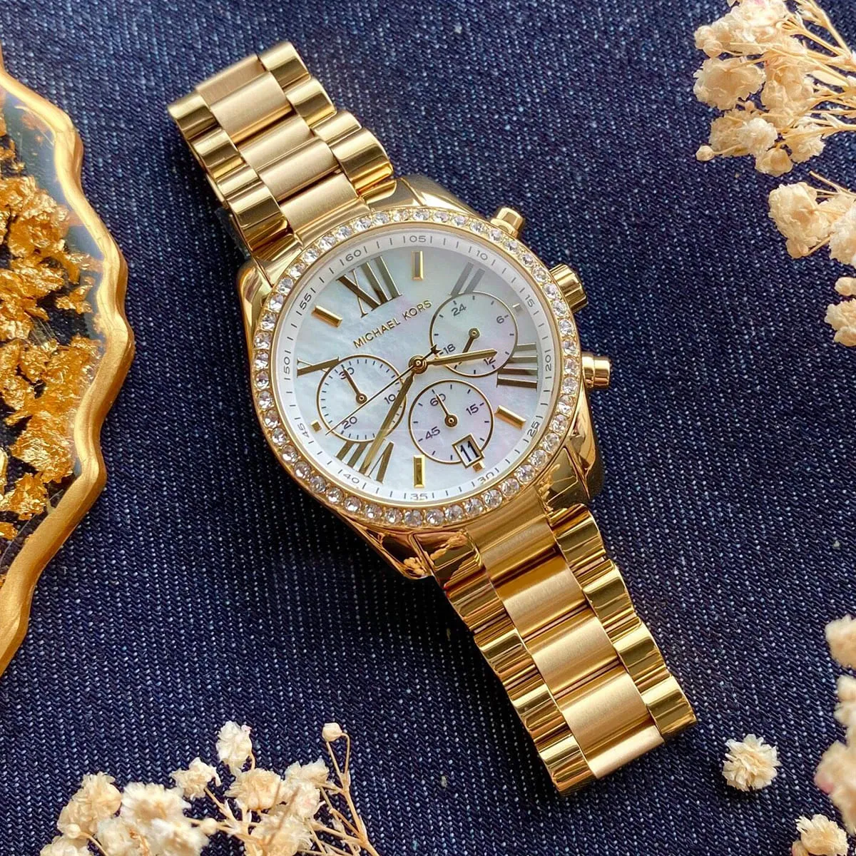 mk7241 michael kors watch women mother of pearl crystals white dial metal stainless steel gold strap quartz battery analog chronograph lexington 17 mk7241 michael kors watch women mother of pearl crystals white dial metal stainless steel gold strap quartz battery analog chronograph lexington 17